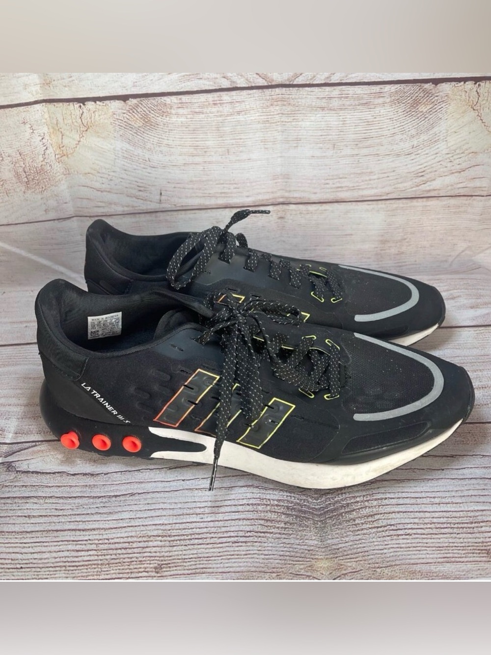 Men Sz 12 Adidas Originals LA
Trainer III 3 Sneaker Schuhe
Herren Schwarz FY3842